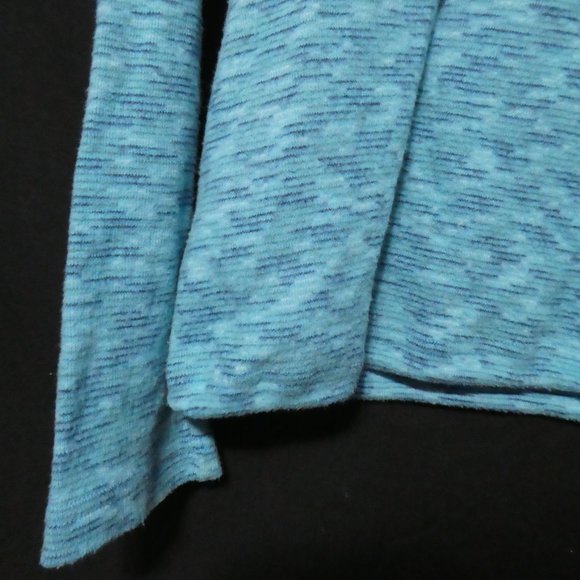 Pullover snowflake turtleneck sweater, drawstring bottom, GUC - Picture 7 of 15